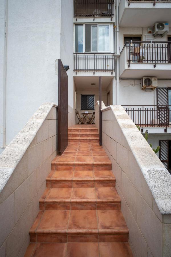 ポリニャーノ・ア・マーレWepuglia - Casa Sul Ponteアパートメント エクステリア 写真